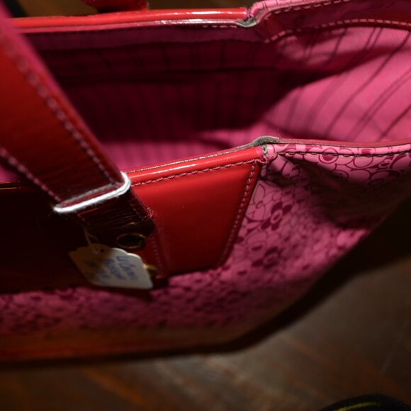 Louis Vuitton Cosmic Blossom in Pink Bubble Gum - Picture 8 of 16